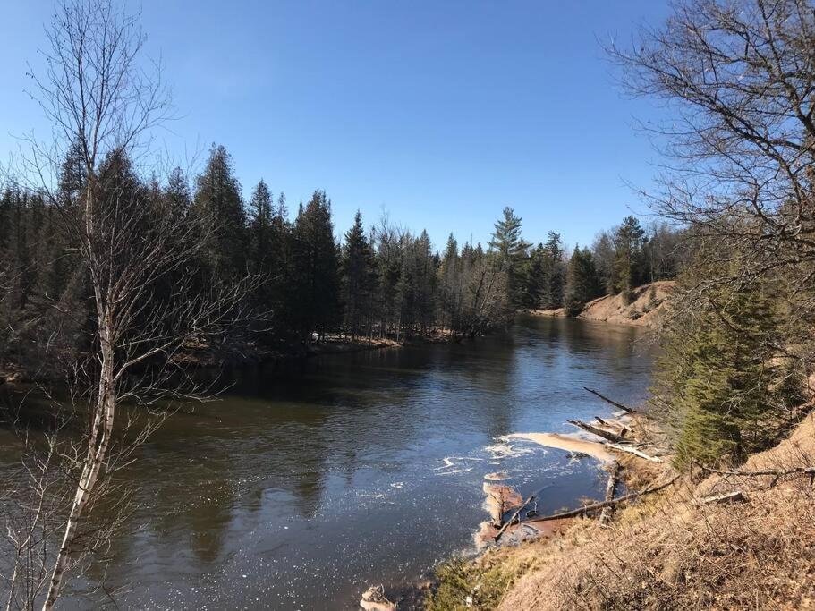 O Me, O Mio Cabin Near The Ausable River エクステリア 写真